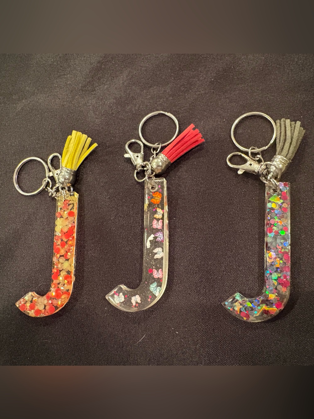 Resin J Initial Keychain andβ Tassels